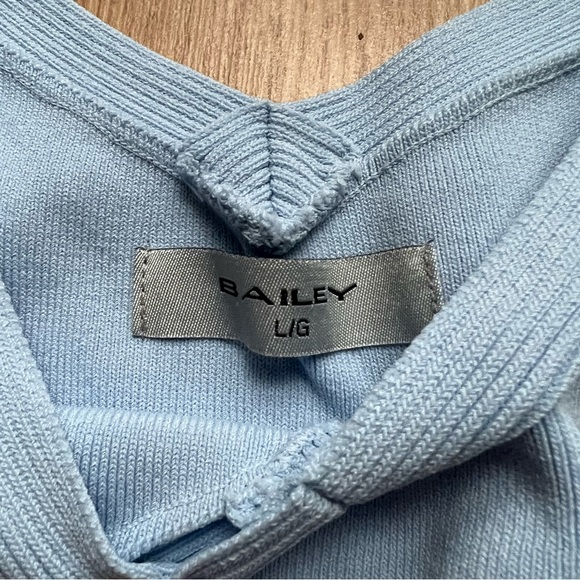 Bailey Light Blue short-sleeve sweater dress - Picture 3 of 3